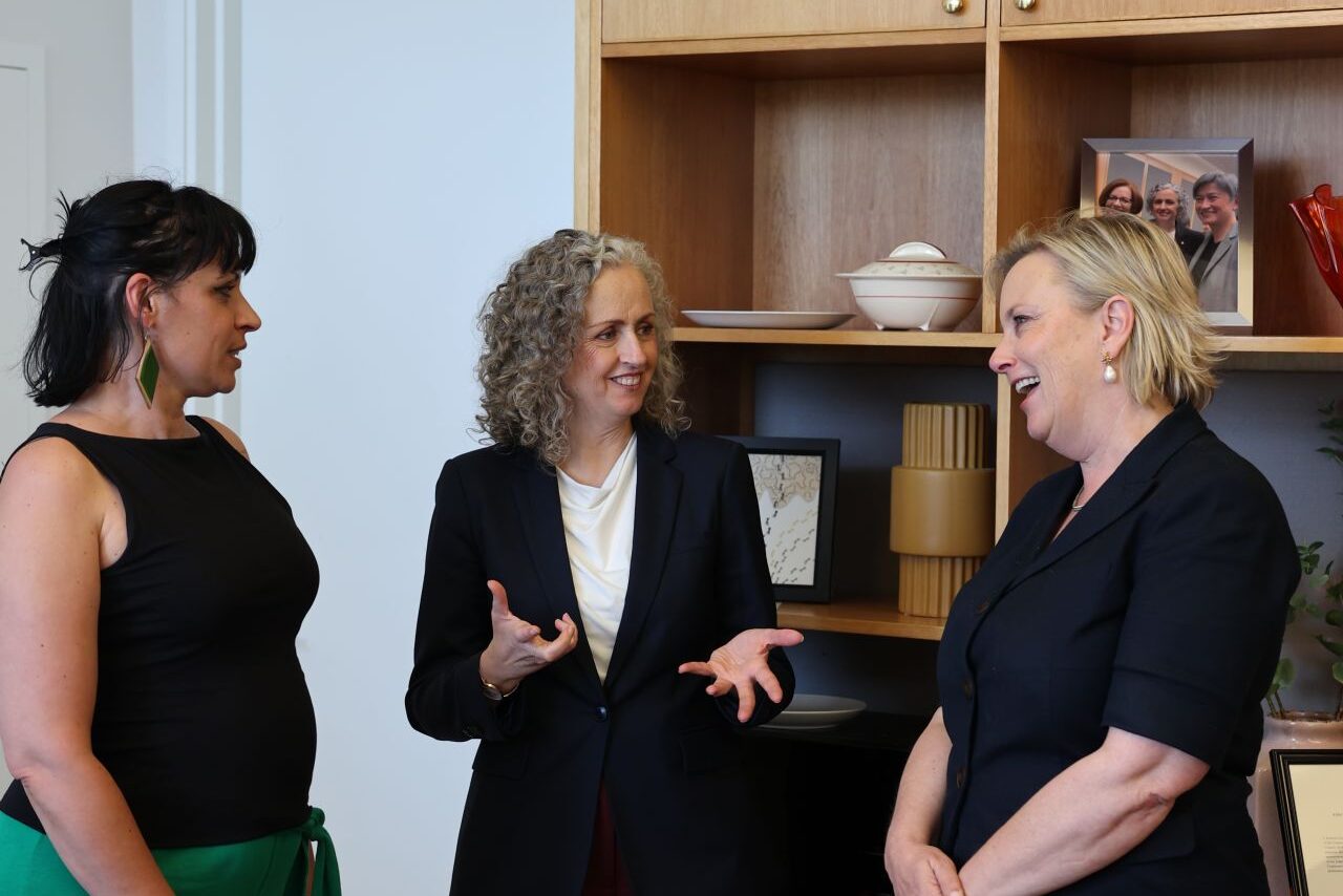 1762390438088-aspect-ratio-3-2